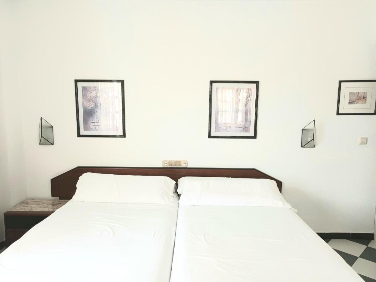 Atarfe Hotel Las Yucas מראה חיצוני תמונה