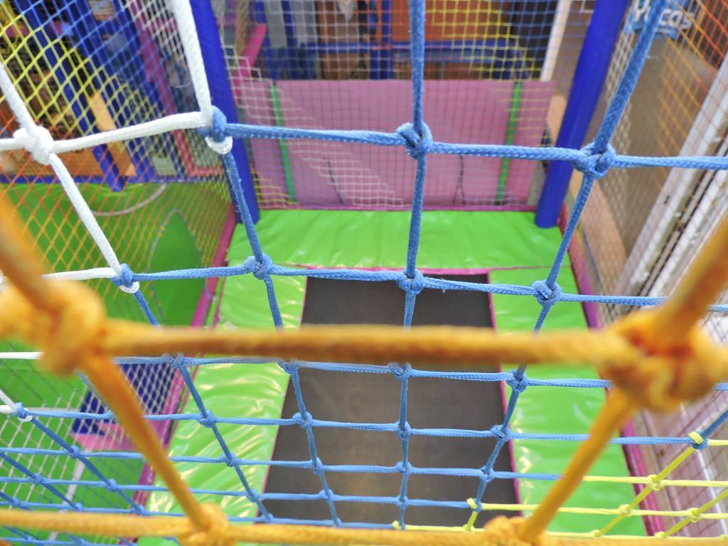 Atarfe Hotel Las Yucas מראה חיצוני תמונה