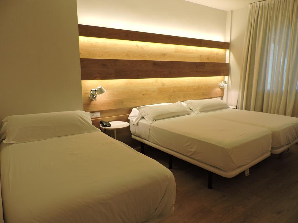 Atarfe Hotel Las Yucas מראה חיצוני תמונה